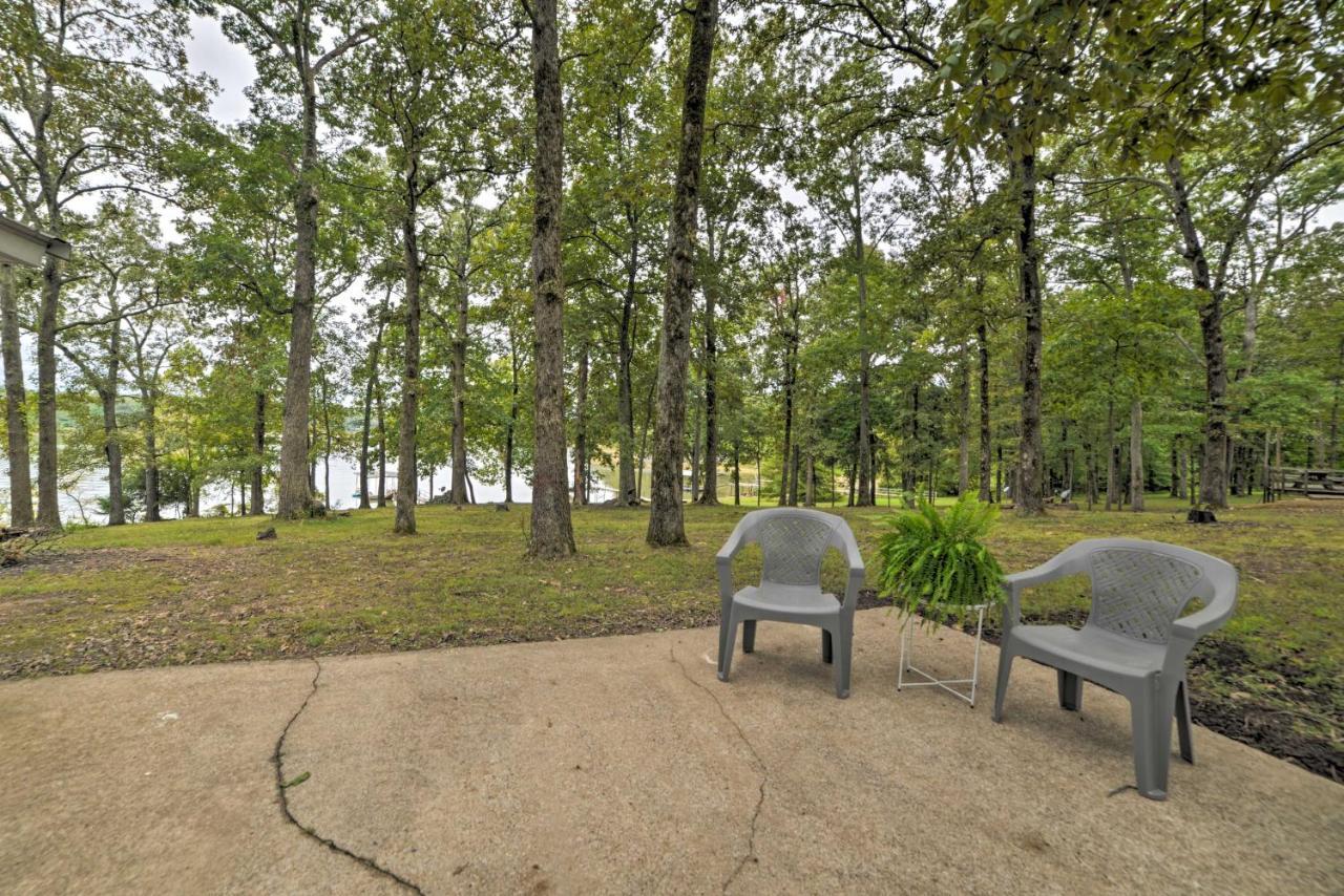 Kentucky Lake Cabin With Private Dock And Fire Pit New Concord Exterior photo
